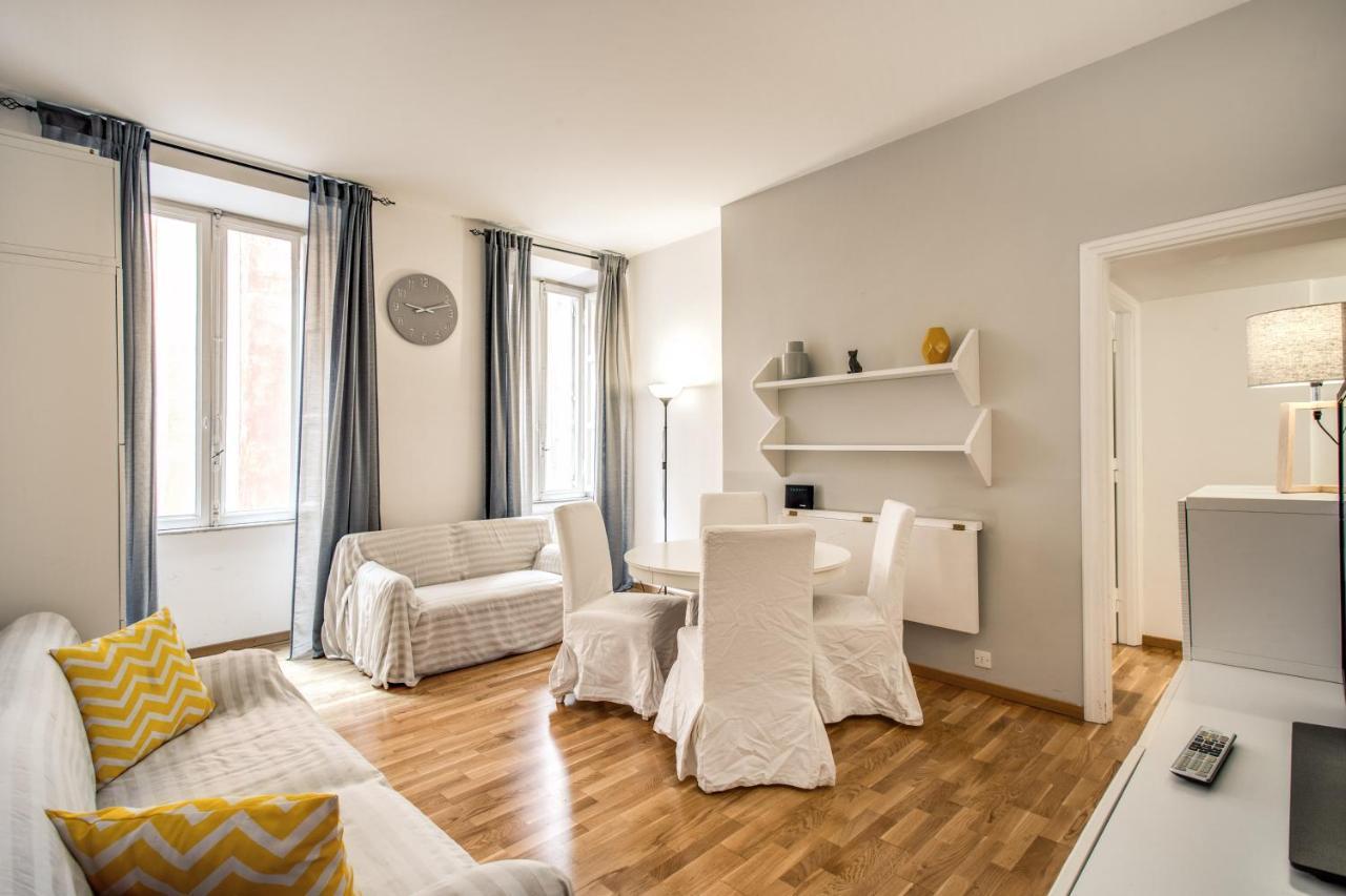 Family Room In Via Del Corso Central Roma Exterior foto